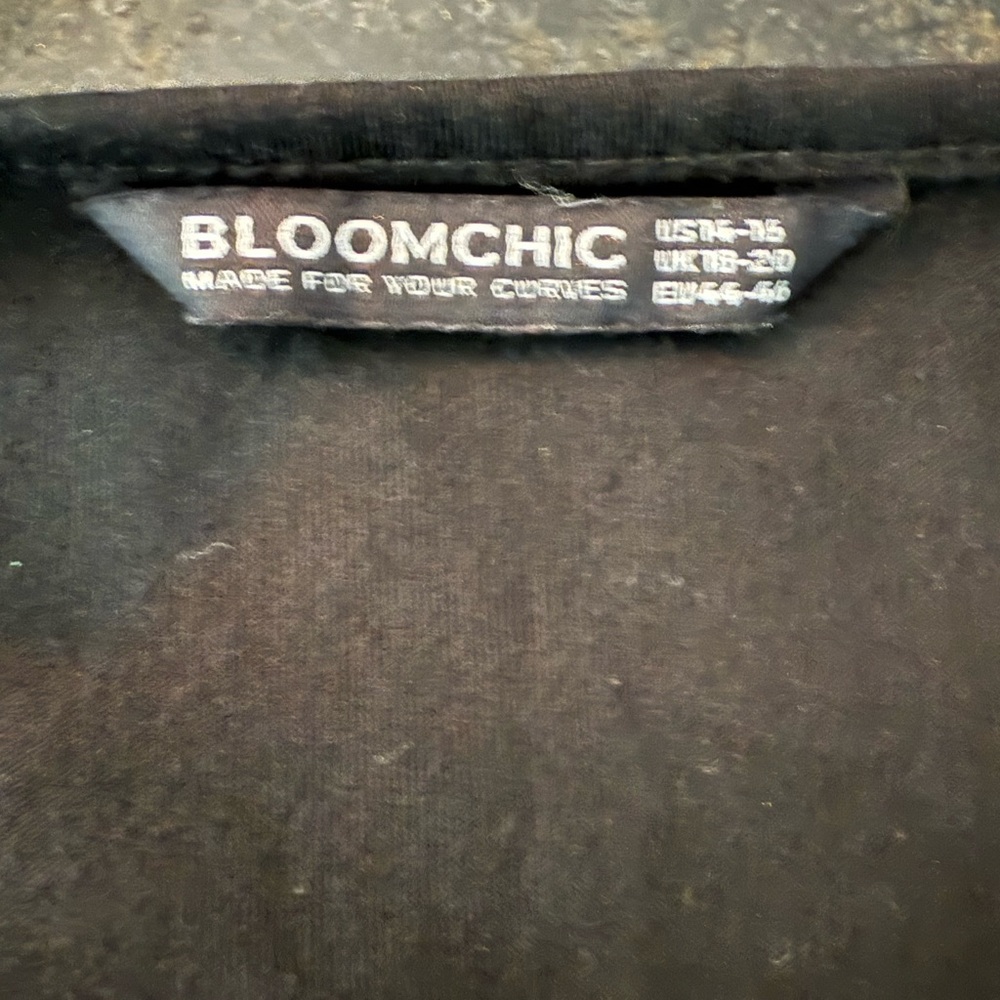 Bloomchic Solid Black Pocket Lace Split Maxi Dres… - image 6